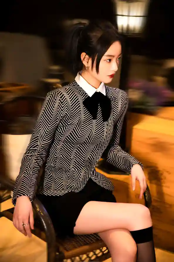 国产精品国产三级_上别人丰满人妻_性少妇无码播放